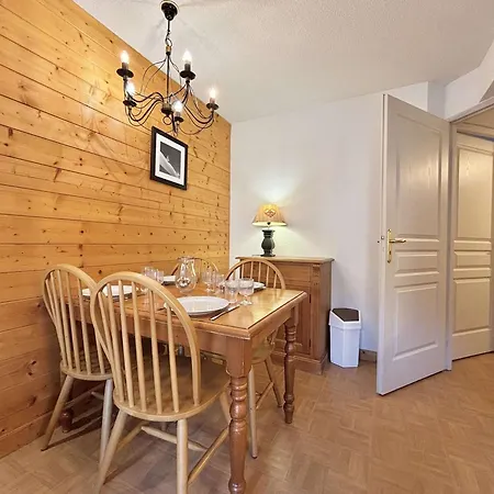 Apartment 2 Pieces A Flumet, Aux Pieds Des Pistes, Piscine, Animaux Bienvenus, Parking Inclus - Fr-1-603-111 *